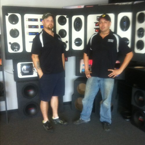 MigraineKustoms's profile picture. 