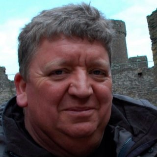 itolduso1354's profile picture. Grumpy old man