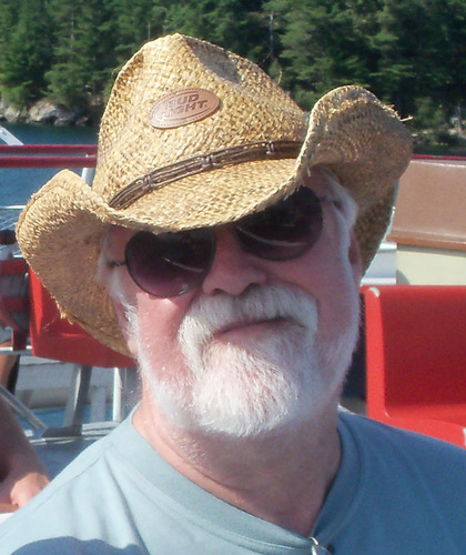 TeeJayBeam's profile picture. Lutheran Minister (NALC), Barb's Guy, Proud and impatient father, and author