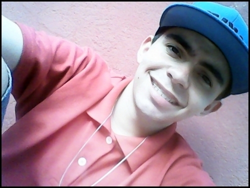 Sou priiiiiiiiiimo dÁ @Rhaynne_ s2 && a @Steefaniee_ ser meu bebê s2