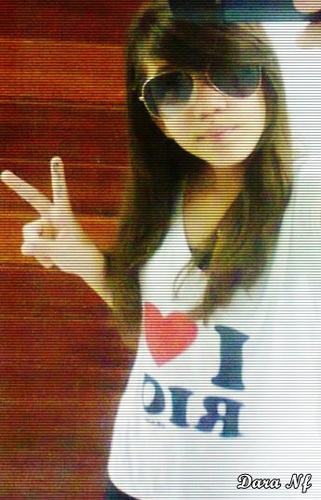 Tenha fé ! Deus t amo . Sou evangélica :] meu Hobby ? cantar e compôr . Família e amigos , amo Ú-U