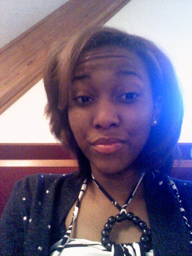 Cool_aaah_kid's profile picture. follow me & ill follow back:)