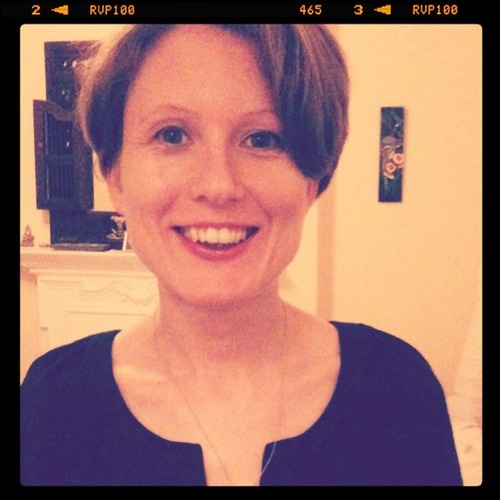 Editor; bibliophile and writer. Glutenfreer. Mama. 🌼 London via Melbourne