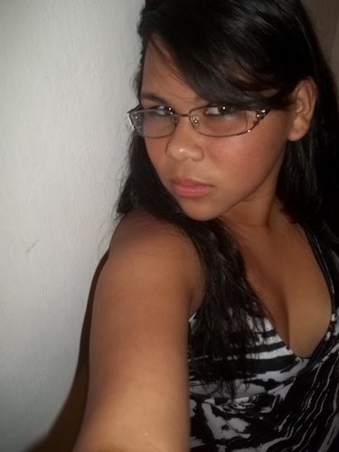 Se falam d mim é pq ñ me conhecem. Se ñ me conhecem ñ me julgue. Se me julgam é pq me invejam. Se me invejas fazer oq ninguém é perfeito.