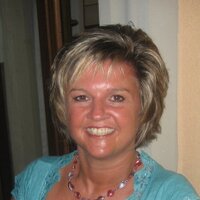 Sue (@suzybot) 's Twitter Profile