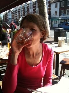 taylorswade's profile picture. I like radio, writing, staring out the window.