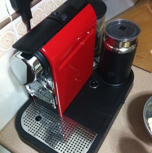 I am @BKKJase's coffee maker

I make coffee. Lol.