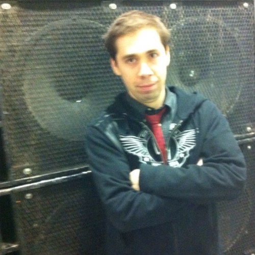 Dr_Yvo's profile picture. 