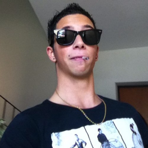 Ilpappa22's profile picture. 