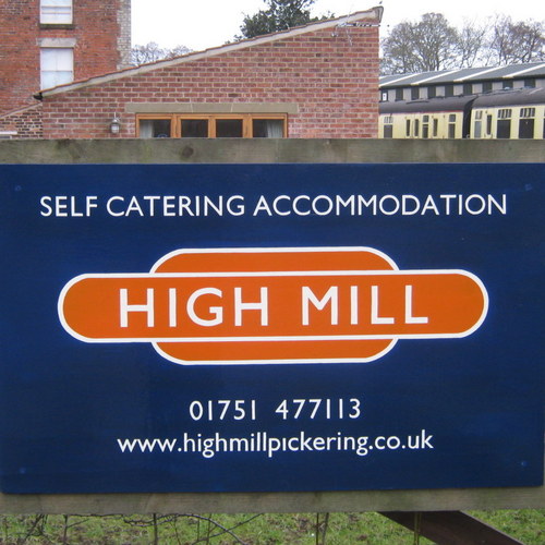 HighMillPickrng's profile picture. Family run 4star self catering holiday cottages in Pickering. Fantastic views of the North Yorkshire Moors railway. Cycists and walkers welcome.