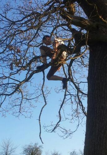 xScotty1995's profile picture. I'm a normal (what I call normal) everyday 17yr old in a happy relationship with the stunning Jess Webber!! loves football and music :-)