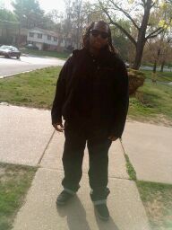 J_Rell21's profile picture. #TEAMSPRINT #TEAMFOLLOWBAK   #TEAMGETSMONEY #TEAMSKINSFAN
#TEAM SWAGG
#TEAM ALWAYS USE CUPONS