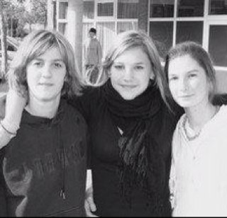 Lini57's profile picture. 