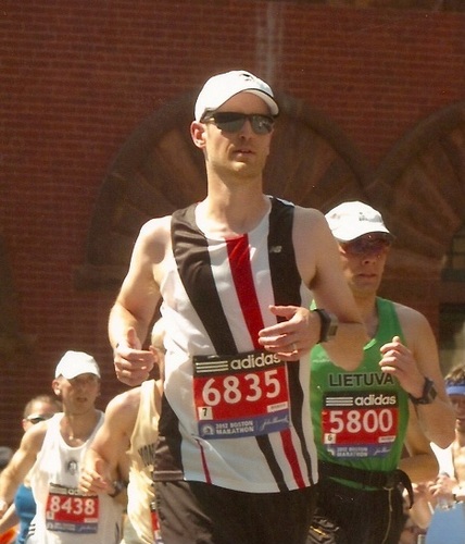 brian72975's profile picture. Dad, husband, runner (4* MM 3555, 2x Boston qualifier, 100-mile finisher), NASM CPT, RRCA-certified running coach, owner of @PeregrineFit