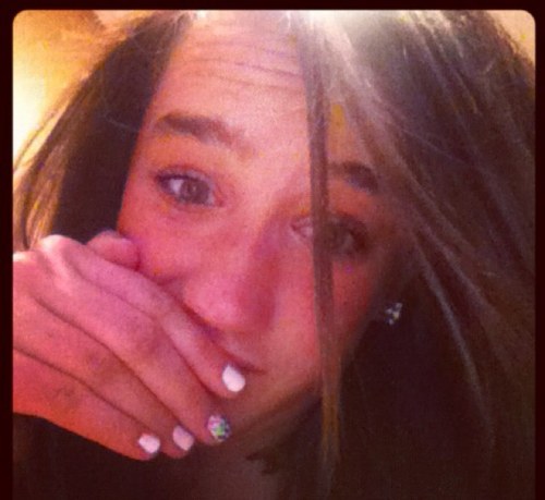 shelbslovin's profile picture. i live my life freely :)