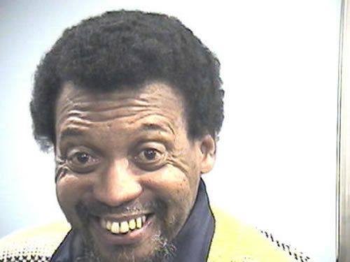 VirginiaPalazue's profile picture. todo pasa por una razon y creo q siempre es para mejorar. solo se necesita valor para enfrentar las cosas q no puedes cambiar y cambiar las que si puedes