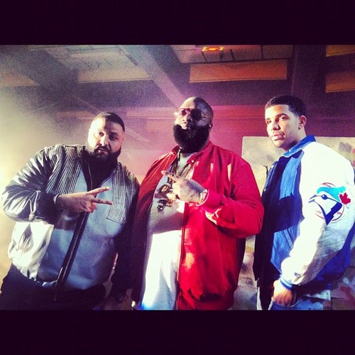 Drakefansite25's profile picture. Take Care is in stores right now ft singles for Headlines & Make Me Proud ft @Nickimianj Go Get the Right now #TeamDrizzy YMCMB