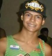 Esse meu rosto vermelho e molhado, é só dos olhos pra fora, todo mundo sabe
que homem não chora