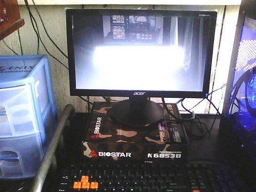 Tekn1s1komputer's profile picture. 