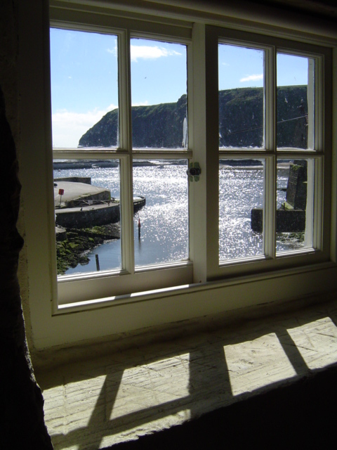 AlbemarleWndwCl's profile picture. Professional.  Courteous.  Clearly the Best.