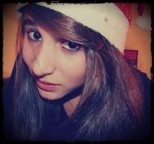 MaelaFollow2's profile picture. compte follow back de @Maelalala_