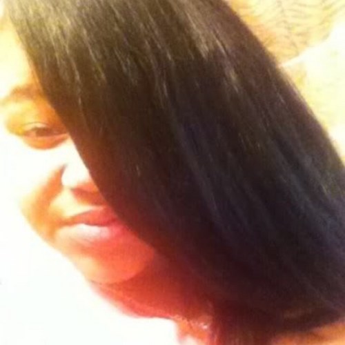 Buetiful_Liar's profile picture. My lips are the gun, my smile is the trigger, my kisses are the bullets, now label me a killer. ♥