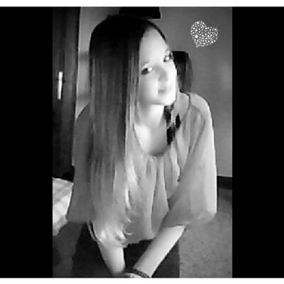 Profile Picture of Sharon (@iBRUNETTE_x) on Twitter