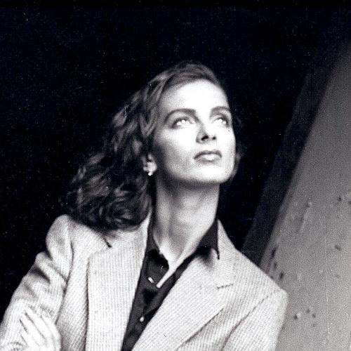 kalinirina's profile picture. Онлайн школа "Инвестология" - начни инвестировать правильно. https://t.co/rsWueKhliZ