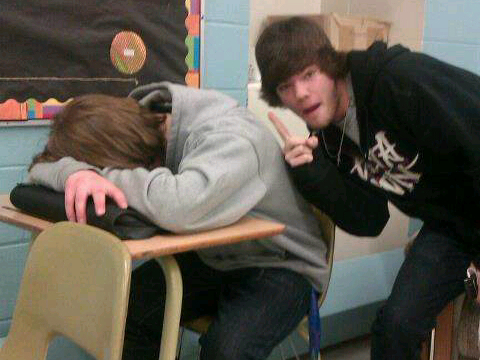 larson2169's profile picture. Cant pay my rent cause all my money is spent, but thats okay, cause im still fly