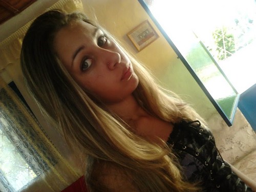 ' * Sou umα pessoα totαlmente pink ! diferente dαs que você encontrα por αii. Nαo sou perfeitα, sou αpenαs eu mesmα! Nαo me αbalo com o que me fazem, simplesmen