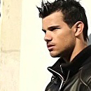 ItsALautieThing's profile picture. People think we are just some Crazy Obsessed Fans, but for Taylor Lautner we are just very Passionate Fans. Owners @TaylorHotner11 & @LautnerSwifty