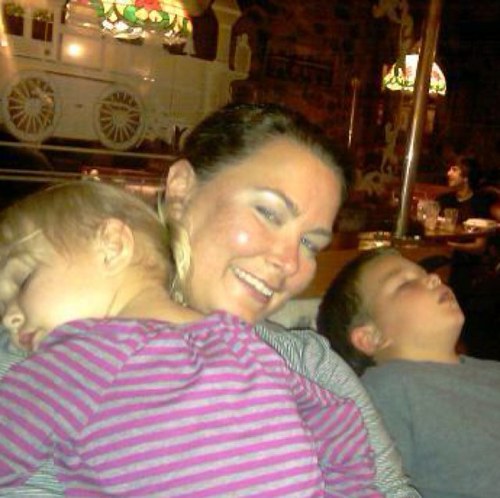 angieramage's profile picture. 