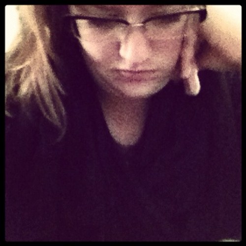 redbondfan's profile picture. Accidental life narrator with a love for film, Jesus, politics, books, coffee and red wine