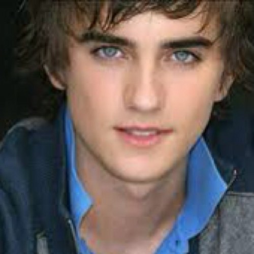 LysanderHot's profile picture. BOO! Slytherin. Hot. Sexy. Cute. Funny. Self centered? A tiny bet. @MaylfoyMika_ stole my heart. That ugly bitch.:-P