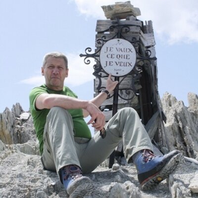 Profile Picture of VILLANOVA Daniel (@Daniel84390) on Twitter