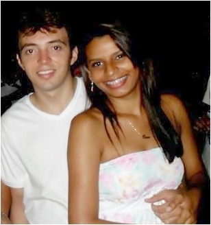 Tem a luz das estrelas e a beleza da flor
Ela é minha vida, Ela é o meu amor

Clarinha, eu te amo'