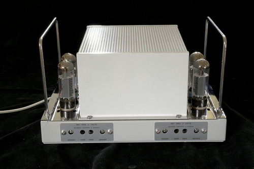 RadfordRevival's profile picture. We offer beautifully made brand new #Radford #STA15 and #STA25 #hifi amplifiers, as well as spares for original Radford equipment.