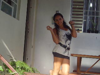 quem sou eu? uma garota determinada e amada por todos que conversa comigo ;)