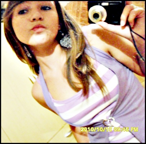 Quem sou eu ??
#  Complicada demais para explicar ! kkk´s 
=)