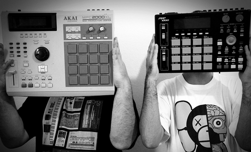 A Battle Beats Brasil, foi criada pelo beatmaker Dheeny.
Após a primeira festa,Dheeny se juntou com o beatmaker Diamantee para a continuação do projeto.