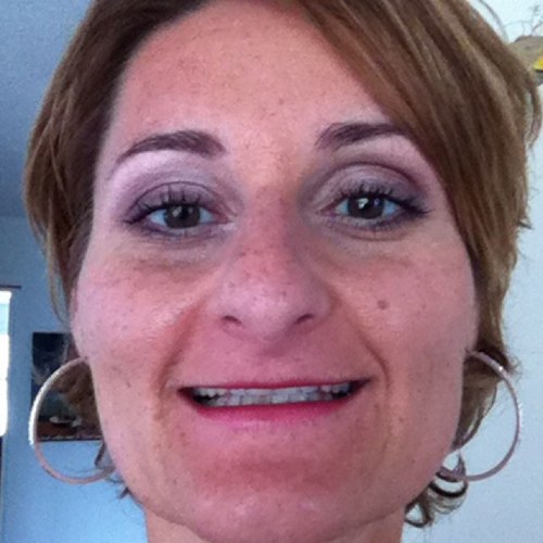 YvonneKiener's profile picture. 