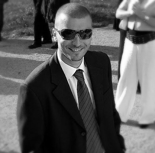 Head of Digital @QB_News. #Analytics #eCommerce #eMarketing #ecommerce #email_marketing #mobile_marketing #SEO #SEA #SMO #RTB #BI