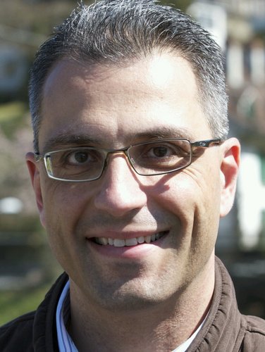 GiovannGalli's profile picture. Giornalista al Corriere del Ticino, redazione Confederazione. Classe 1964. Sposato. Appassionato di ciclismo. Tifoso dell'HCAP. Juventino.