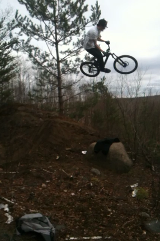 i ride, and smoke da green stuff?