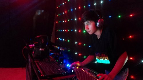 Dj