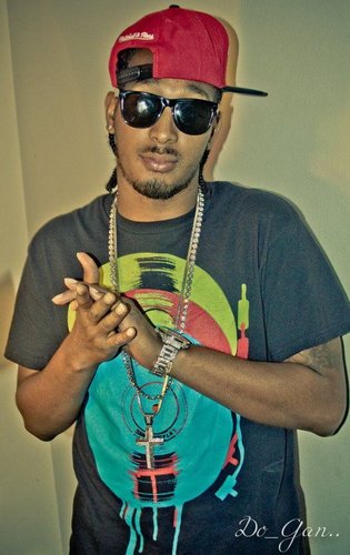 Cruzan Cartel Ent. Recording Artist / Shallowside Don / / CCE or Nothing!! / Contact Me @ DoGanMusicCCE@gmail.com / Follow @CruzanCartelEnt