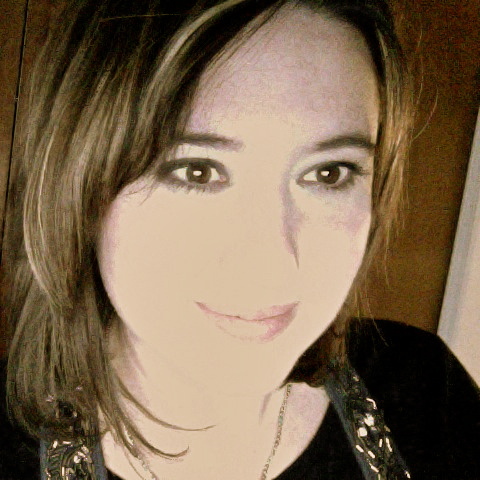 I am a wife, mother, friend, daughter, sister, therapist, artist and lover of relationships.