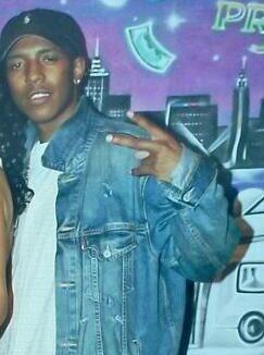 BeazyInControl's profile picture. On a successful road,mind focus so i dnt see no one ahead of me kinda blind..nuthin matter if its not money..grind hard n stack Large.....#TEAM REDBRICKGANG