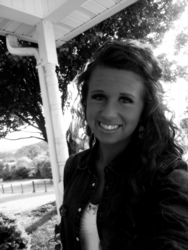 CamoBarbie15's profile picture. 