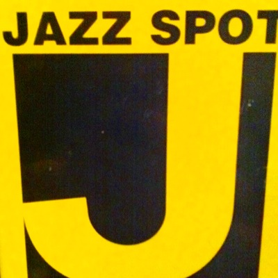 Jazz Spot J 3 30 月 のライヴ 坂本千佳 Vo 諸田富男 Ds 六重奏団 赤塚謙一 Tp 吉橋厚 Ts 竹内郁人 As 八木隆幸 P 笠原本章 B 19 00 21 00 2500 Music Charge 500 Table Charge